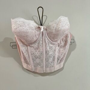 VINTAGE Lace Bustier in Light Pink